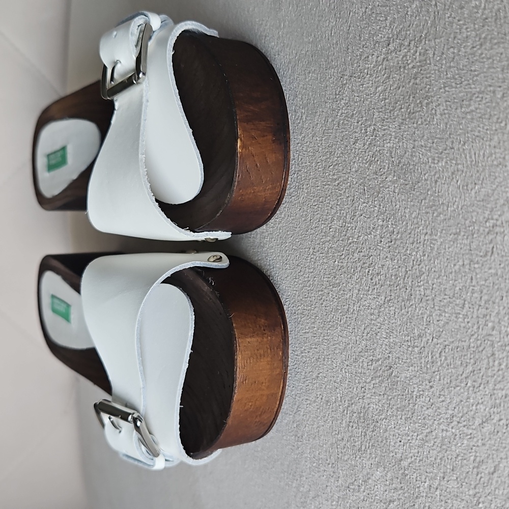 United Colors of Benneton Clog Sandals in White, Size 40 EU (9/9.5 US) - Picture 4 of 4